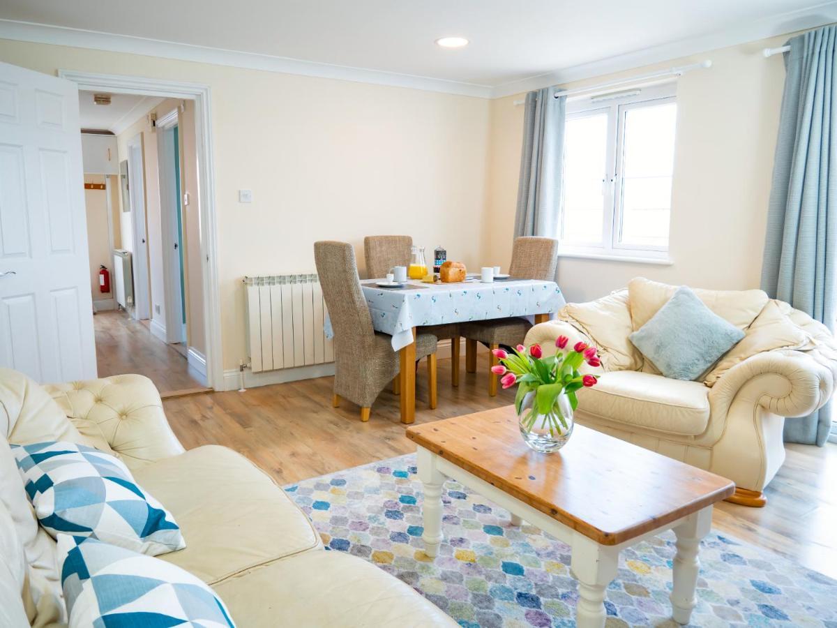 Ellingham Self-Catering Cottages Saint Peter Port Ngoại thất bức ảnh