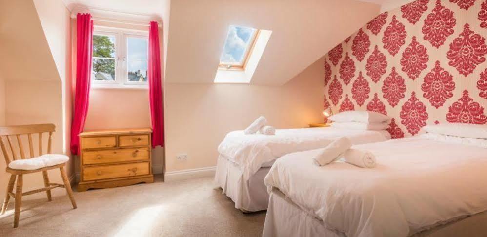 Ellingham Self-Catering Cottages Saint Peter Port Ngoại thất bức ảnh